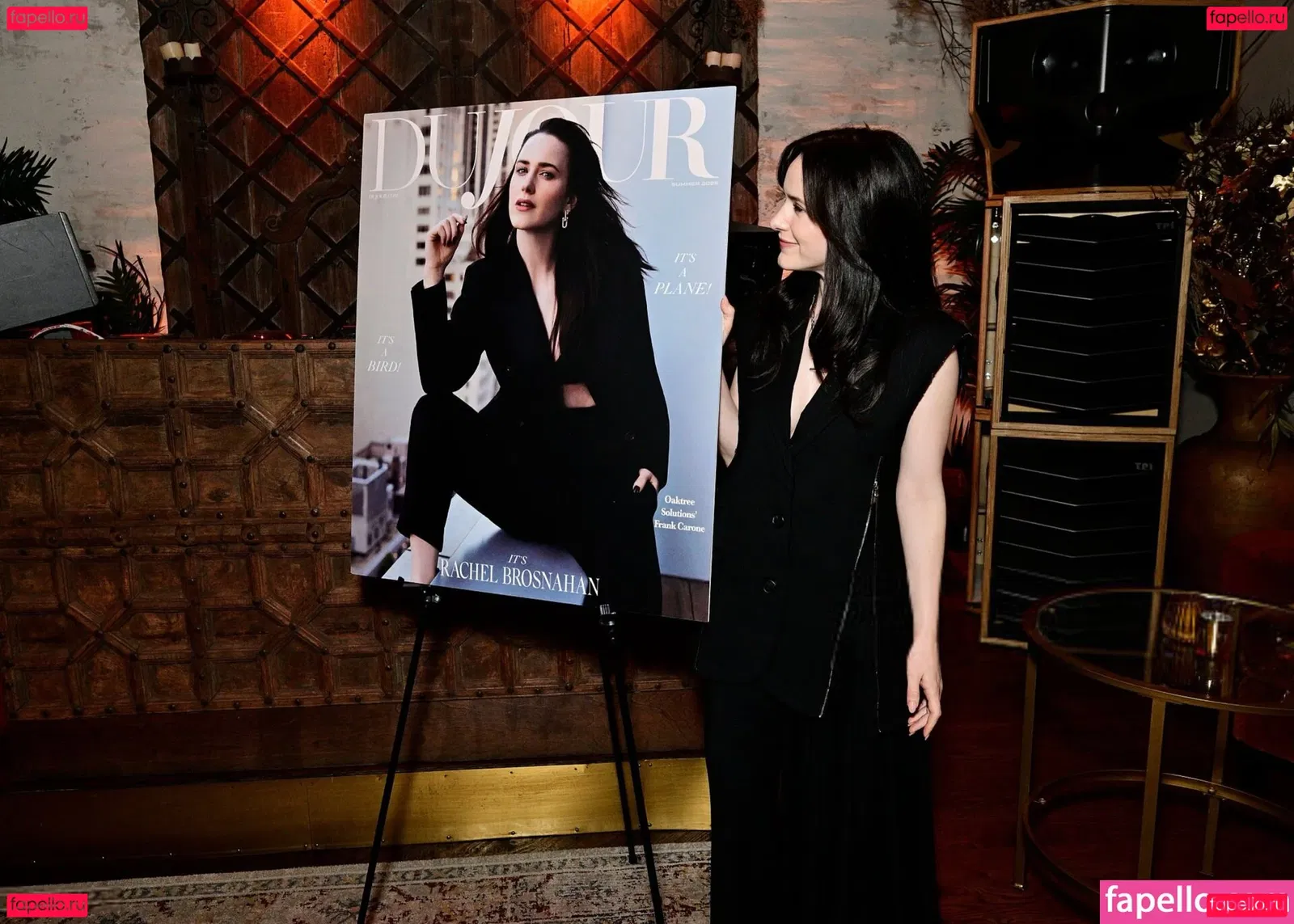 Rachel Brosnahan Onlyfans Photo Gallery 