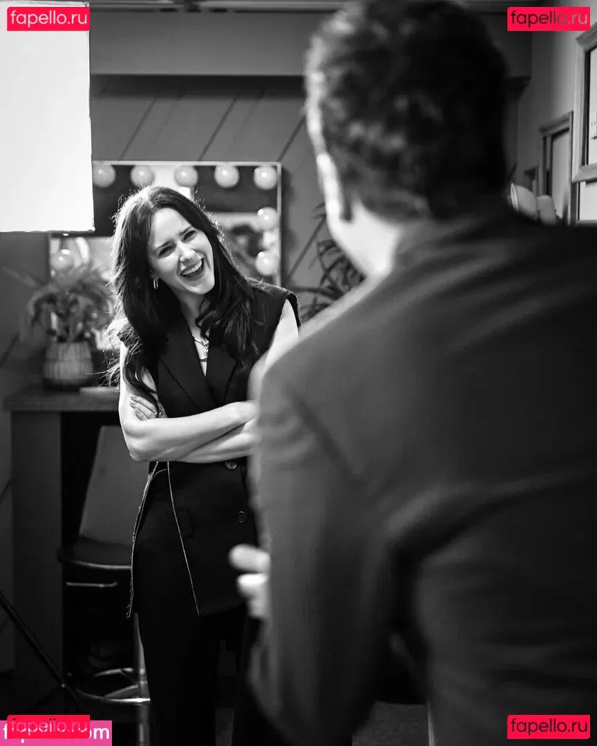 Rachel Brosnahan Onlyfans Photo Gallery 