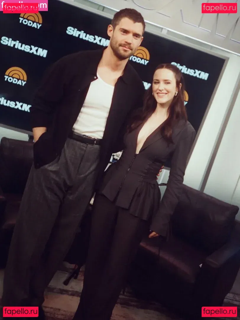 Rachel Brosnahan Onlyfans Photo Gallery 