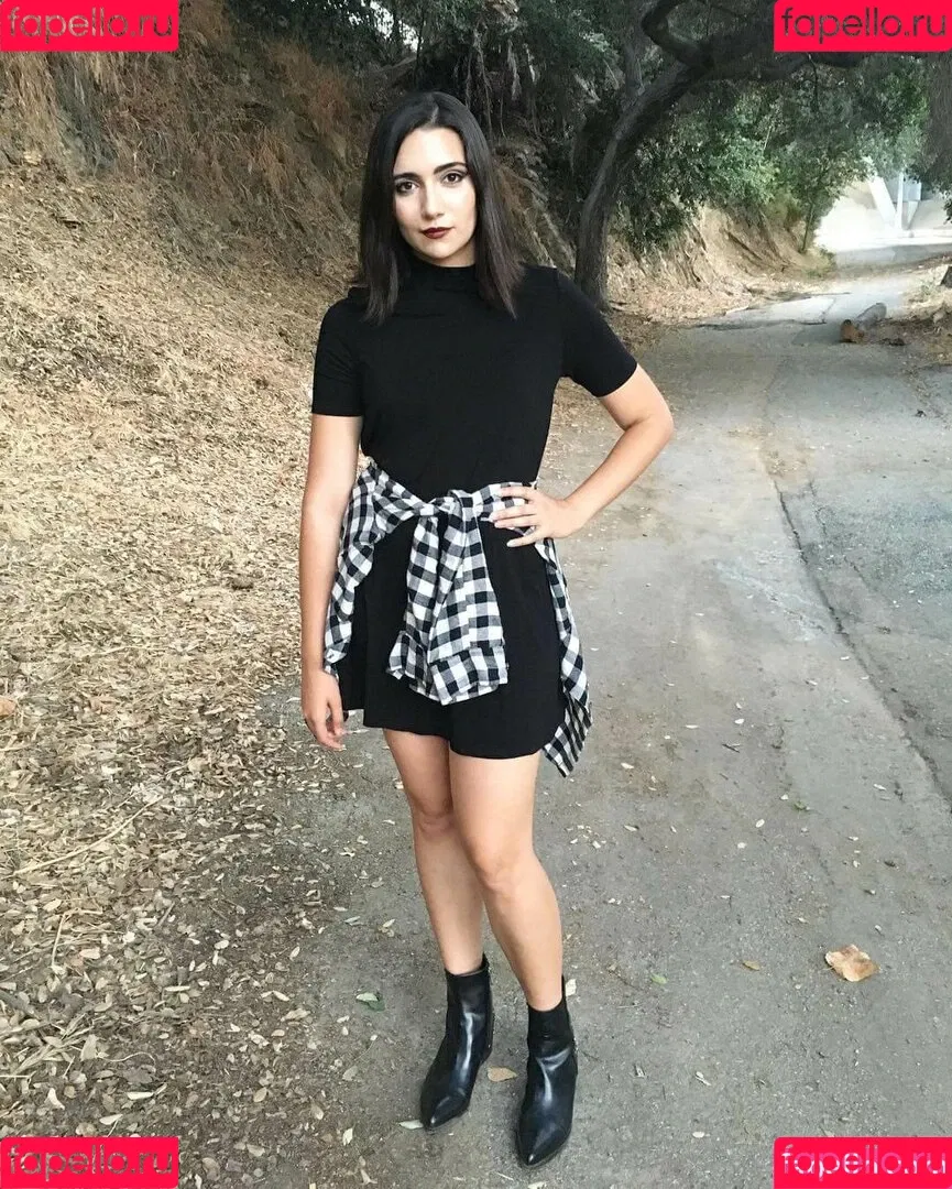 Safiya Nygaard Onlyfans Photo Gallery 