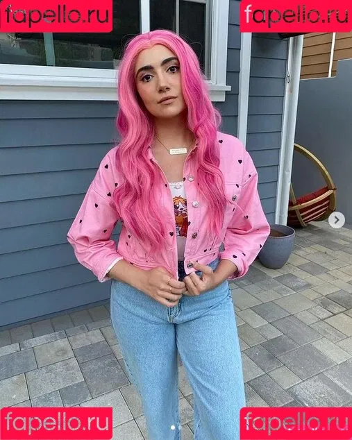 Safiya Nygaard Onlyfans Photo Gallery 