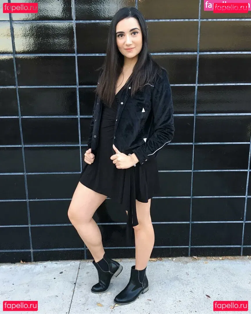 Safiya Nygaard Onlyfans Photo Gallery 