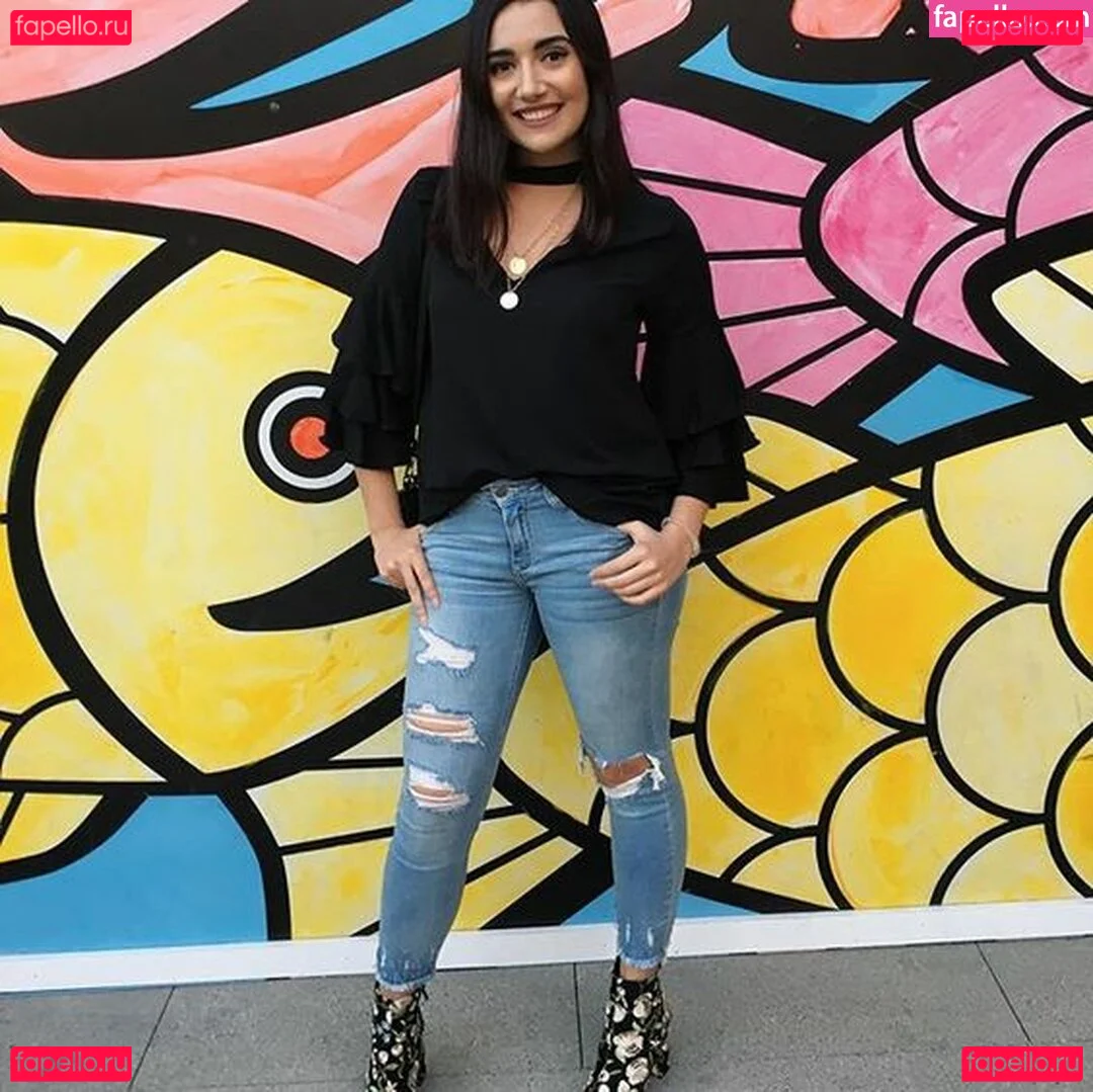 Safiya Nygaard Onlyfans Photo Gallery 