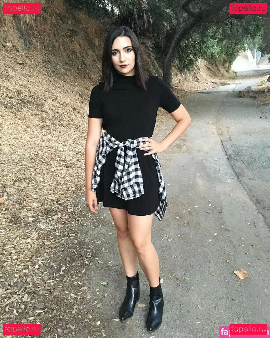 Safiya Nygaard Onlyfans Photo Gallery 