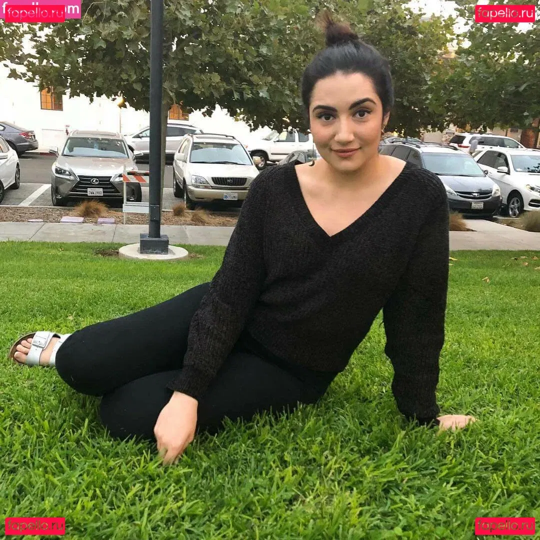 Safiya Nygaard Onlyfans Photo Gallery 