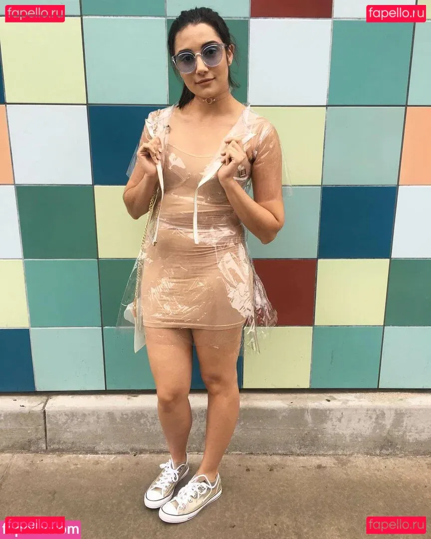 Safiya Nygaard Onlyfans Photo Gallery 