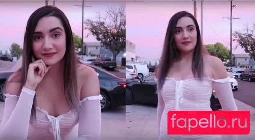 Safiya Nygaard Nude Onlyfans Photo 21