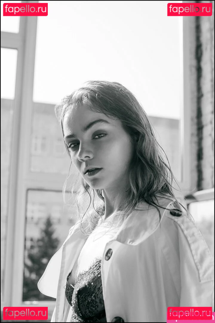 ineedmary Onlyfans Photo Gallery 