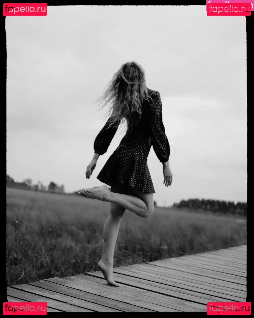 ineedmary Onlyfans Photo Gallery 