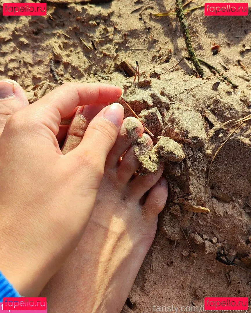 ineedmary Onlyfans Photo Gallery 