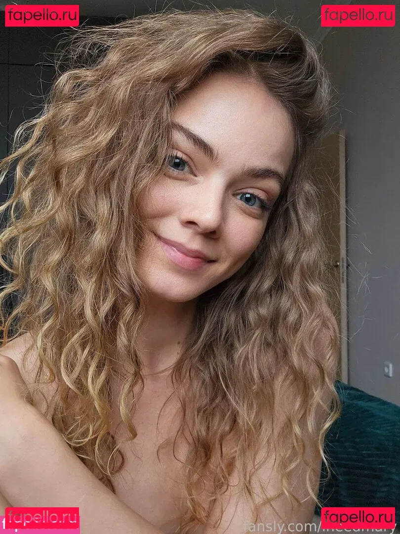 ineedmary Onlyfans Photo Gallery 