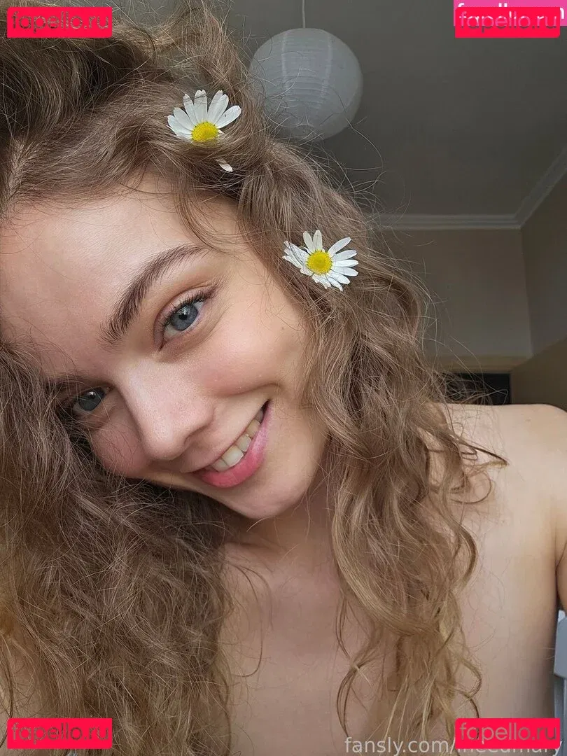 ineedmary Onlyfans Photo Gallery 