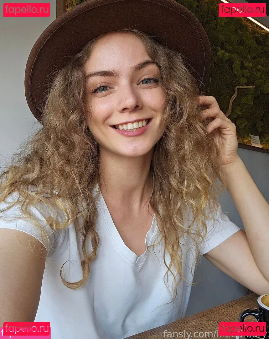 ineedmary Onlyfans Photo Gallery 