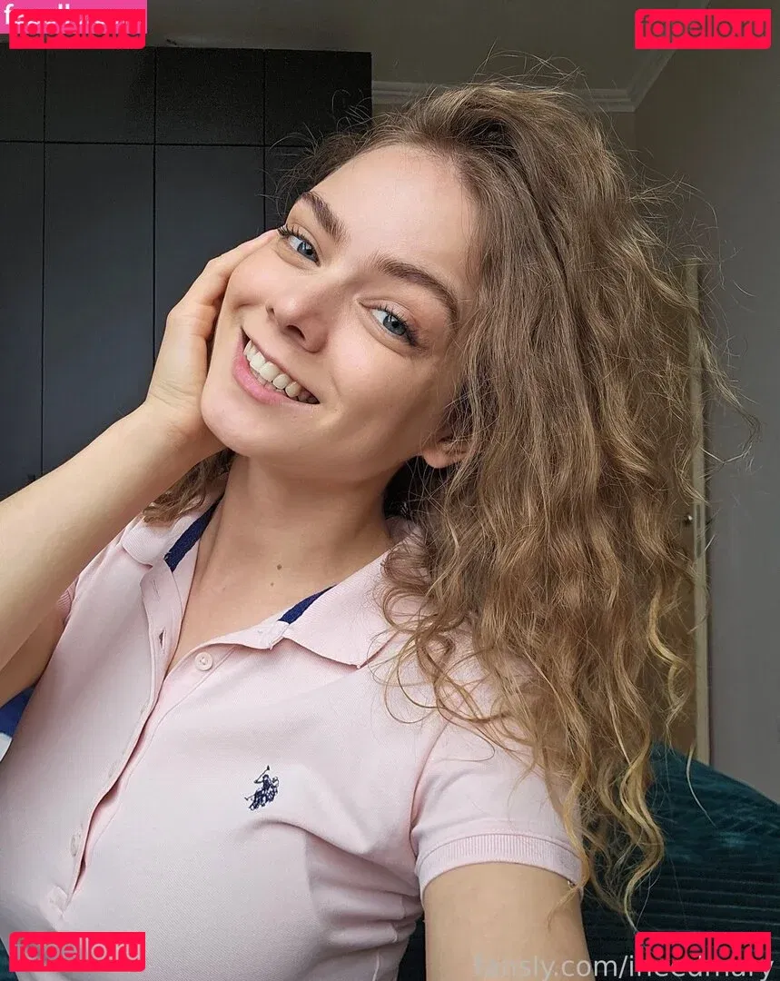 ineedmary Onlyfans Photo Gallery 