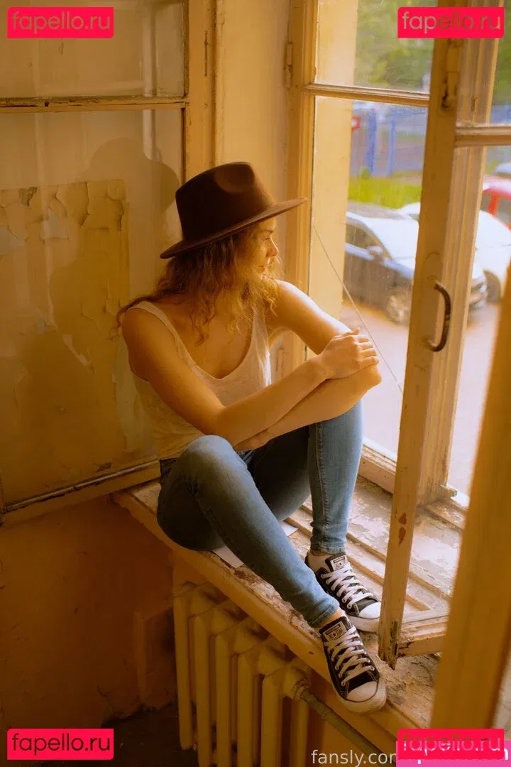 ineedmary Onlyfans Photo Gallery 