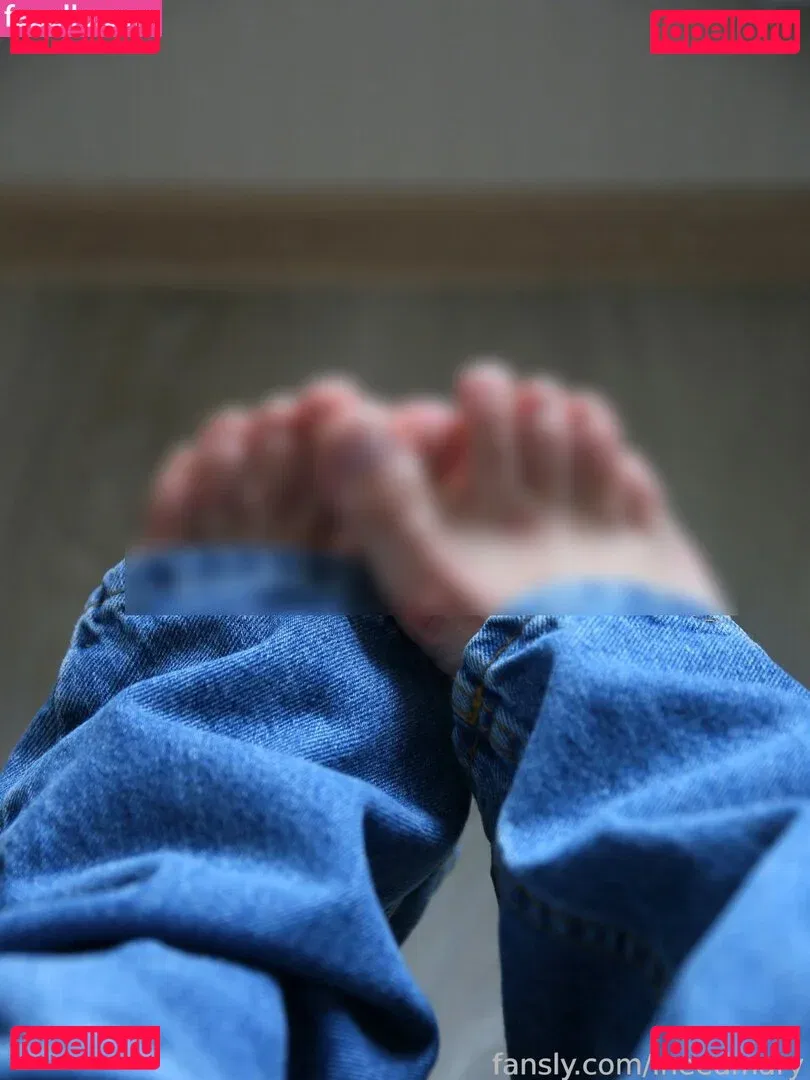 ineedmary Onlyfans Photo Gallery 