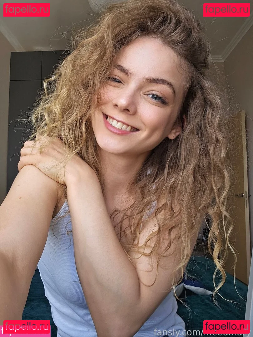 ineedmary Onlyfans Photo Gallery 