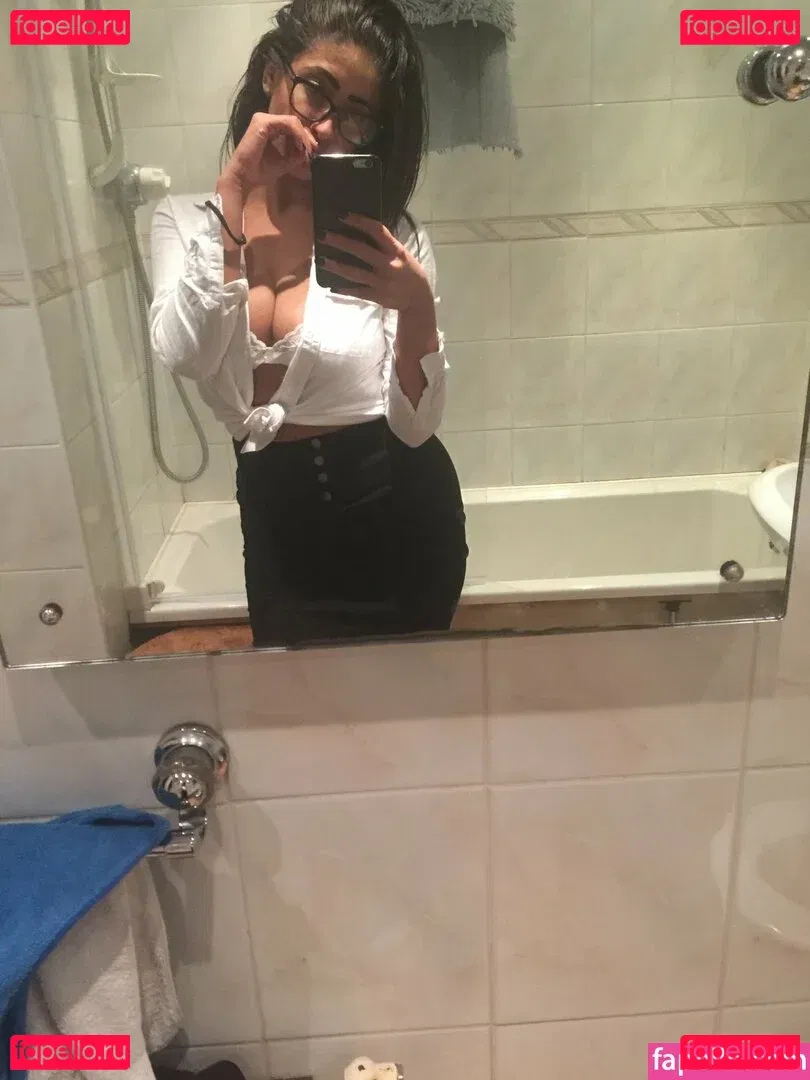 Gayle Johnstone Onlyfans Photo Gallery 