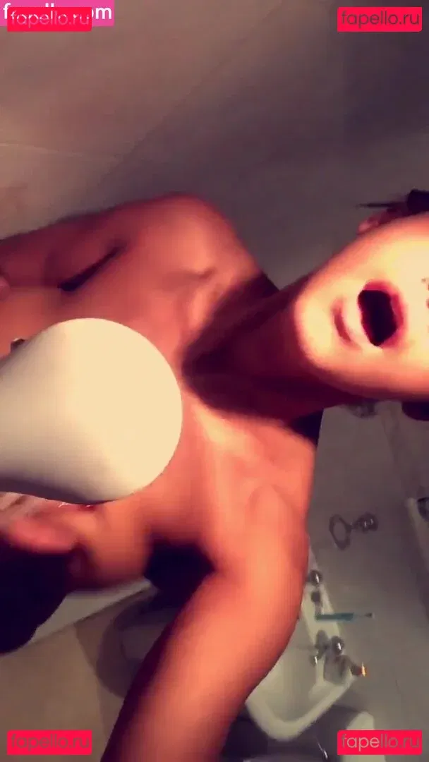 Gayle Johnstone Onlyfans Photo Gallery 