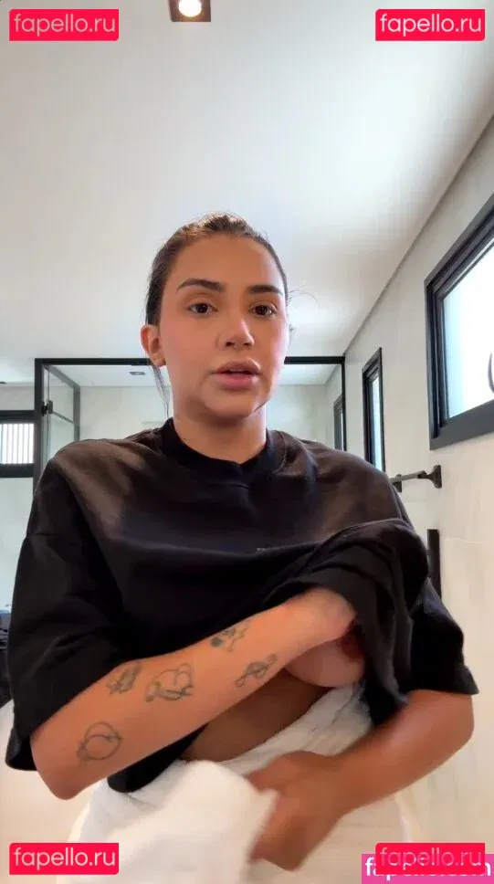 Taina Costa Onlyfans Photo Gallery 