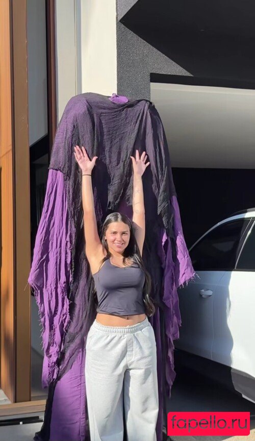 Taina Costa Onlyfans Photo Gallery 