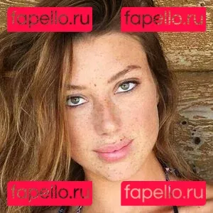 Amanda Tutschek Onlyfans Photo Gallery 