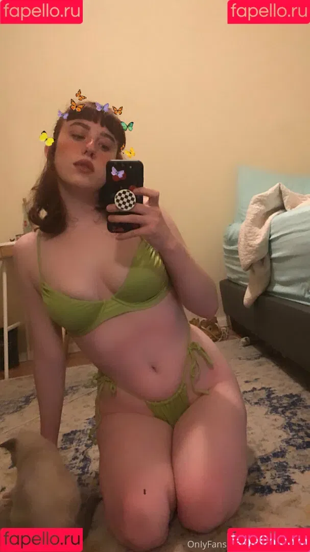 fakekneecaps Onlyfans Photo Gallery 