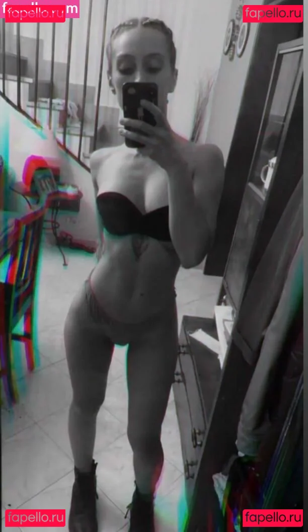 MidoriShake Onlyfans Photo Gallery 