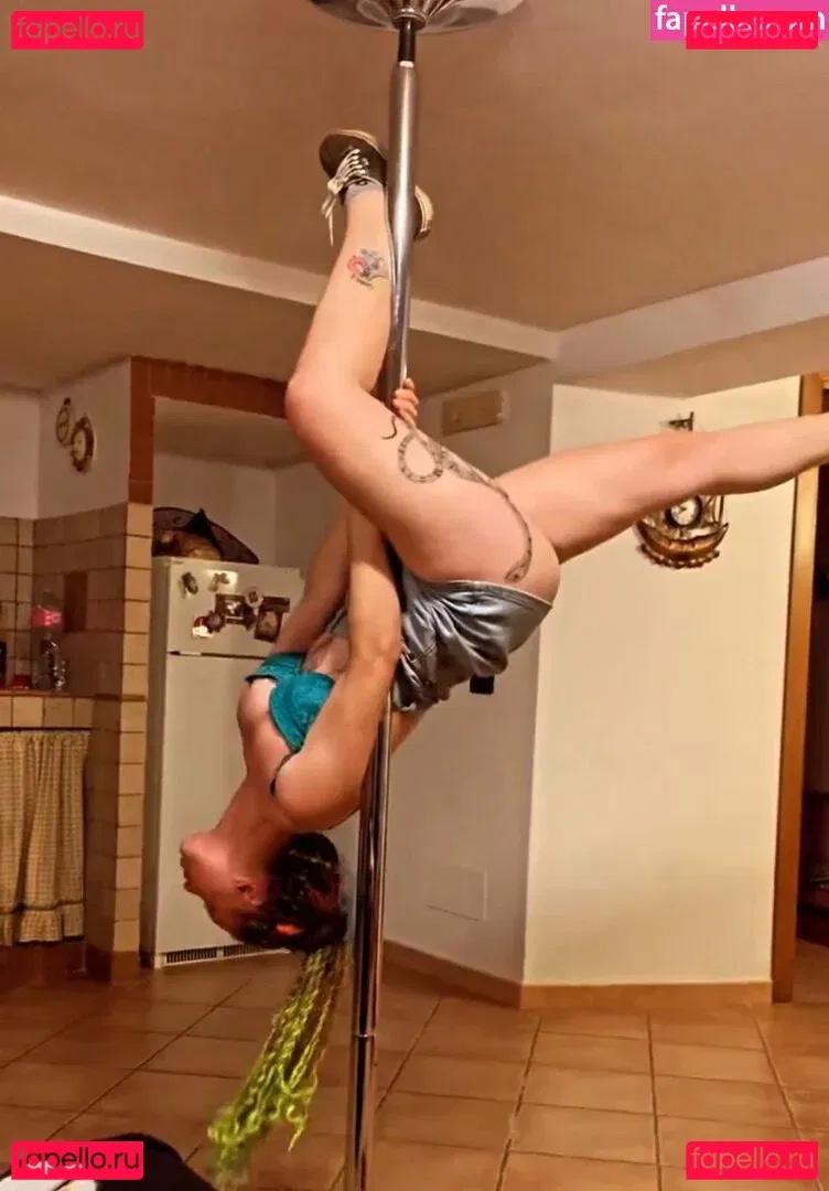 MidoriShake Onlyfans Photo Gallery 