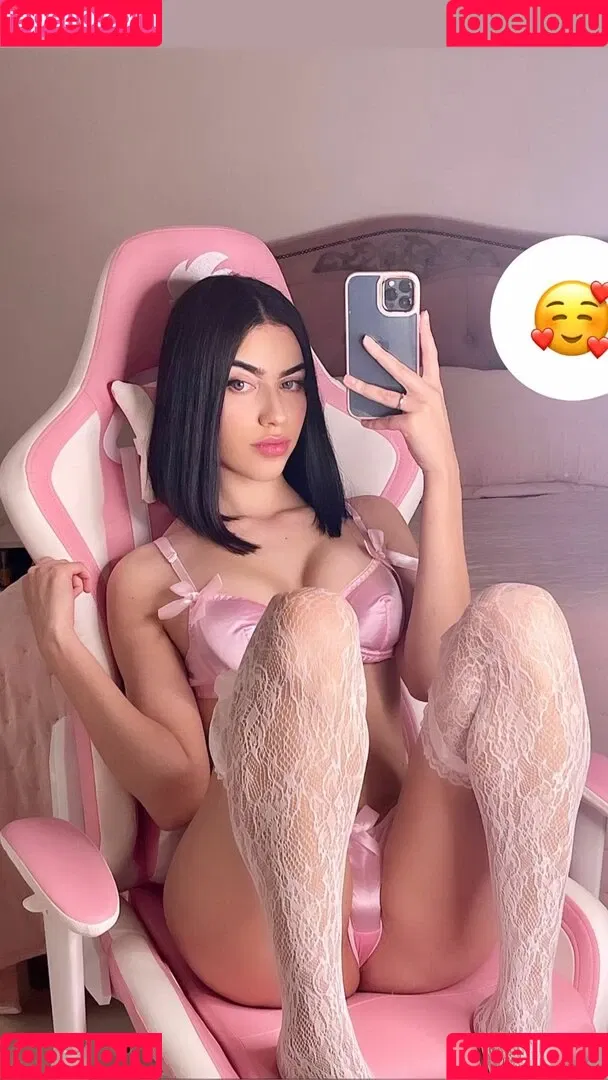 Karina Veiga Onlyfans Photo Gallery 