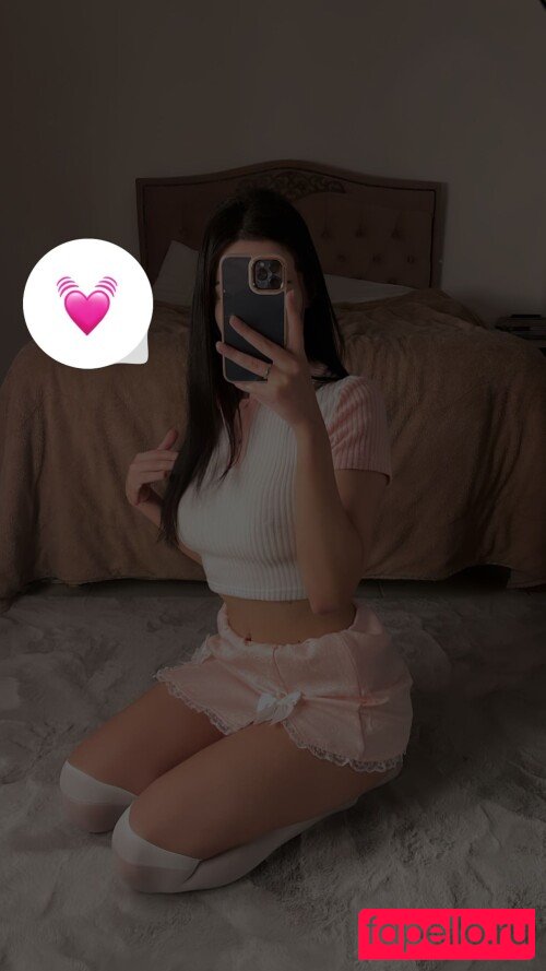 Karina Veiga Onlyfans Photo Gallery 