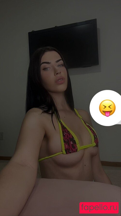 Karina Veiga Onlyfans Photo Gallery 