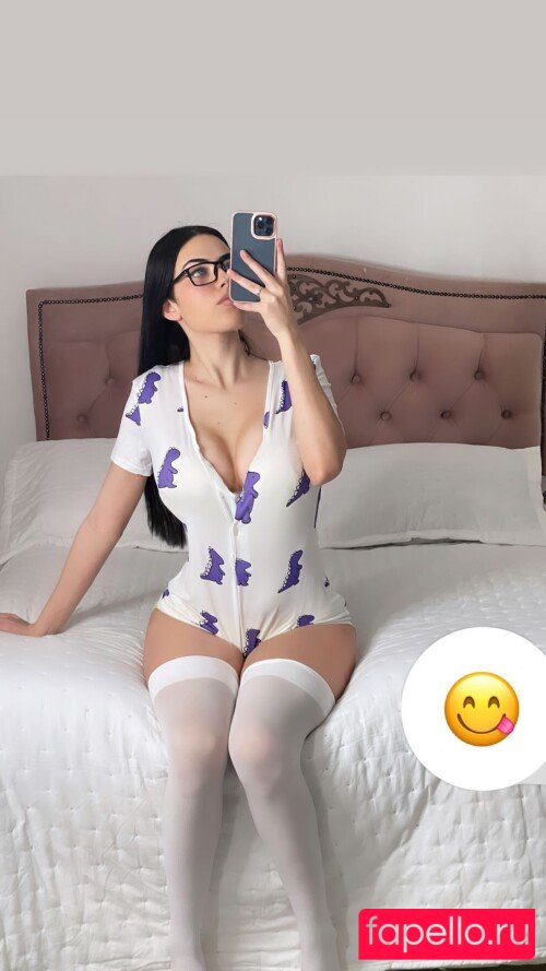 Karina Veiga Onlyfans Photo Gallery 