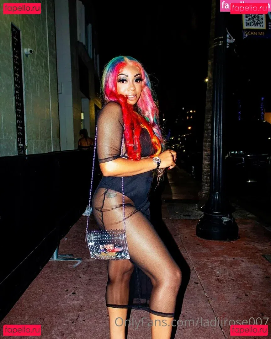 bodyonrose Onlyfans Photo Gallery 