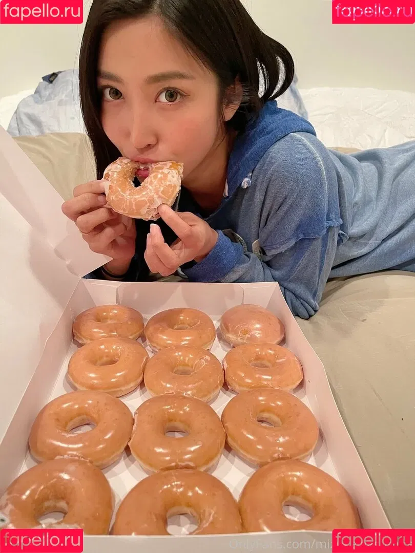 Mizukawasumire Onlyfans Photo Gallery 