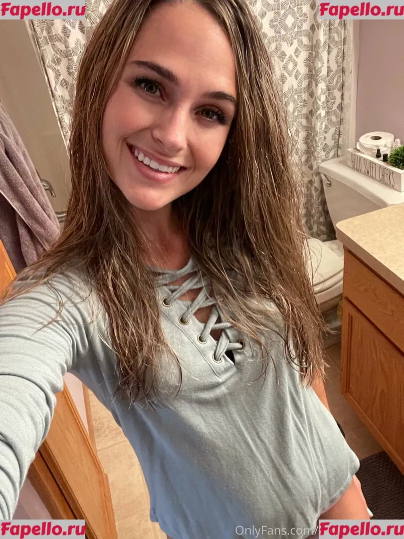 miranda_marie Onlyfans Photo Gallery 