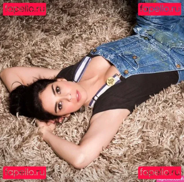 Sarah Silverman Onlyfans Photo Gallery 