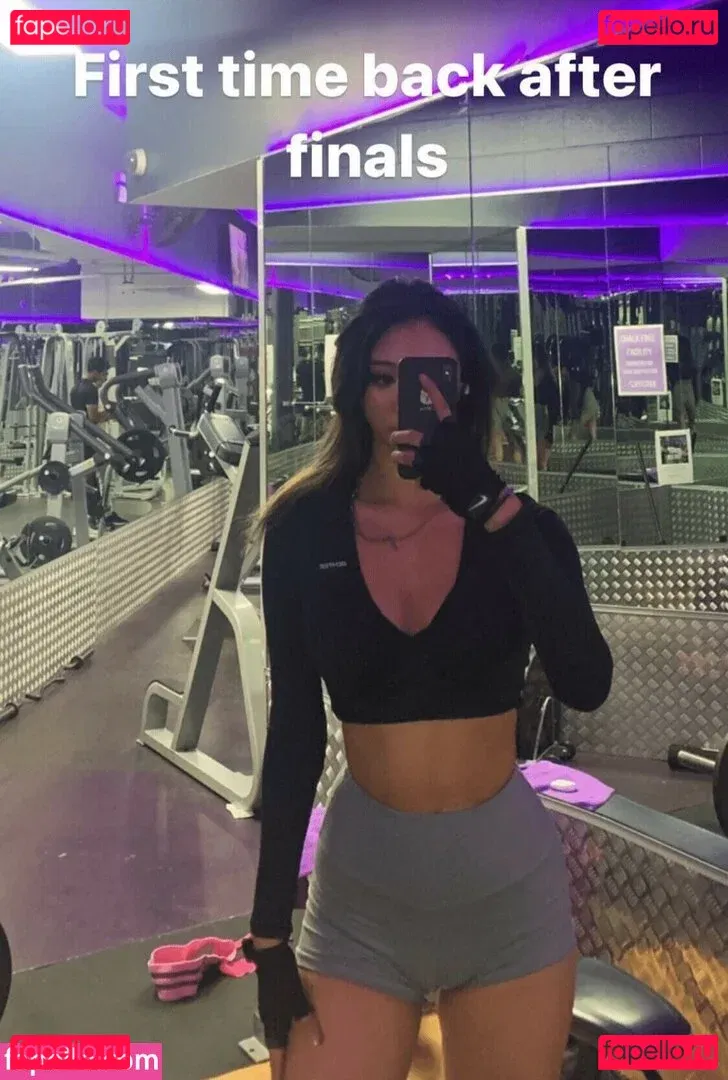 kkarenzeng Onlyfans Photo Gallery 