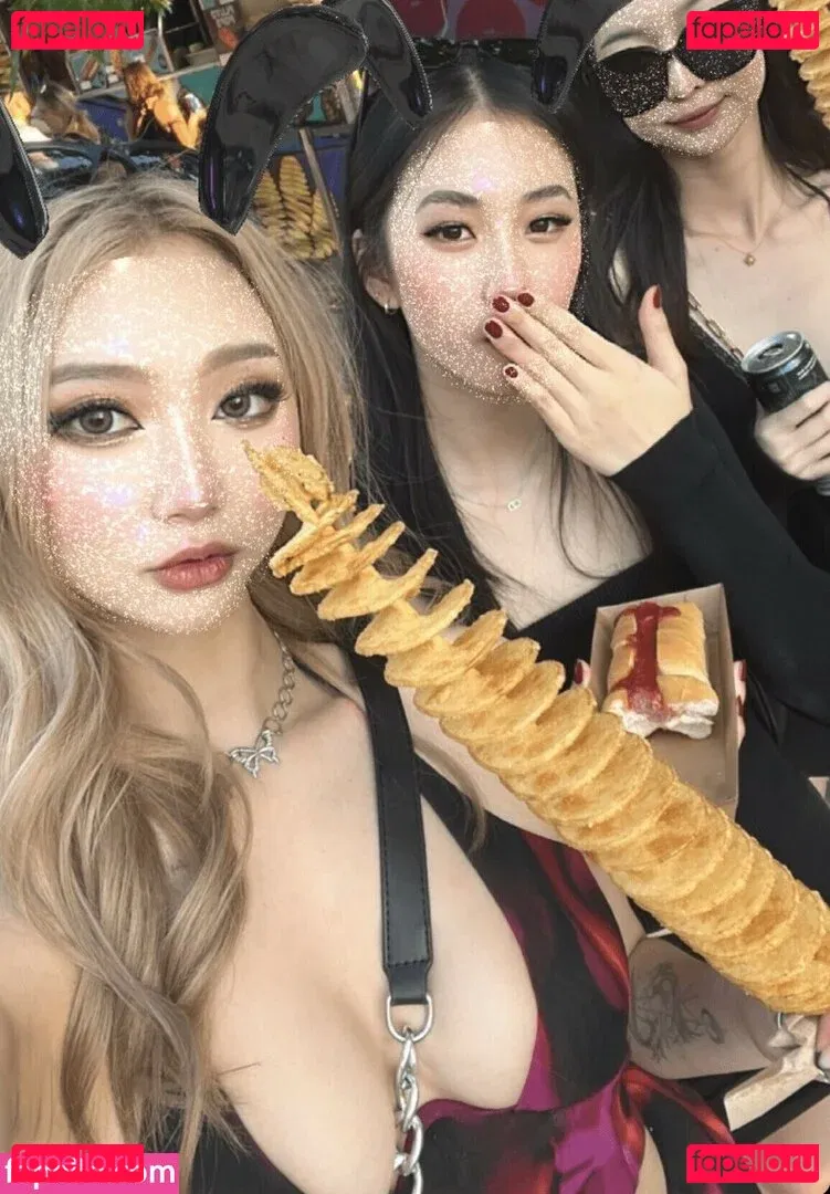 kkarenzeng Onlyfans Photo Gallery 