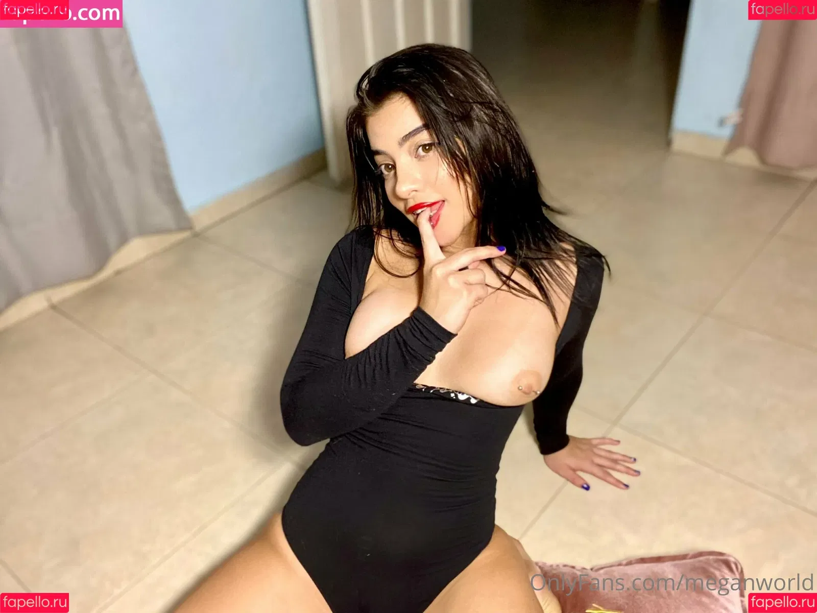 meganworld Onlyfans Photo Gallery 