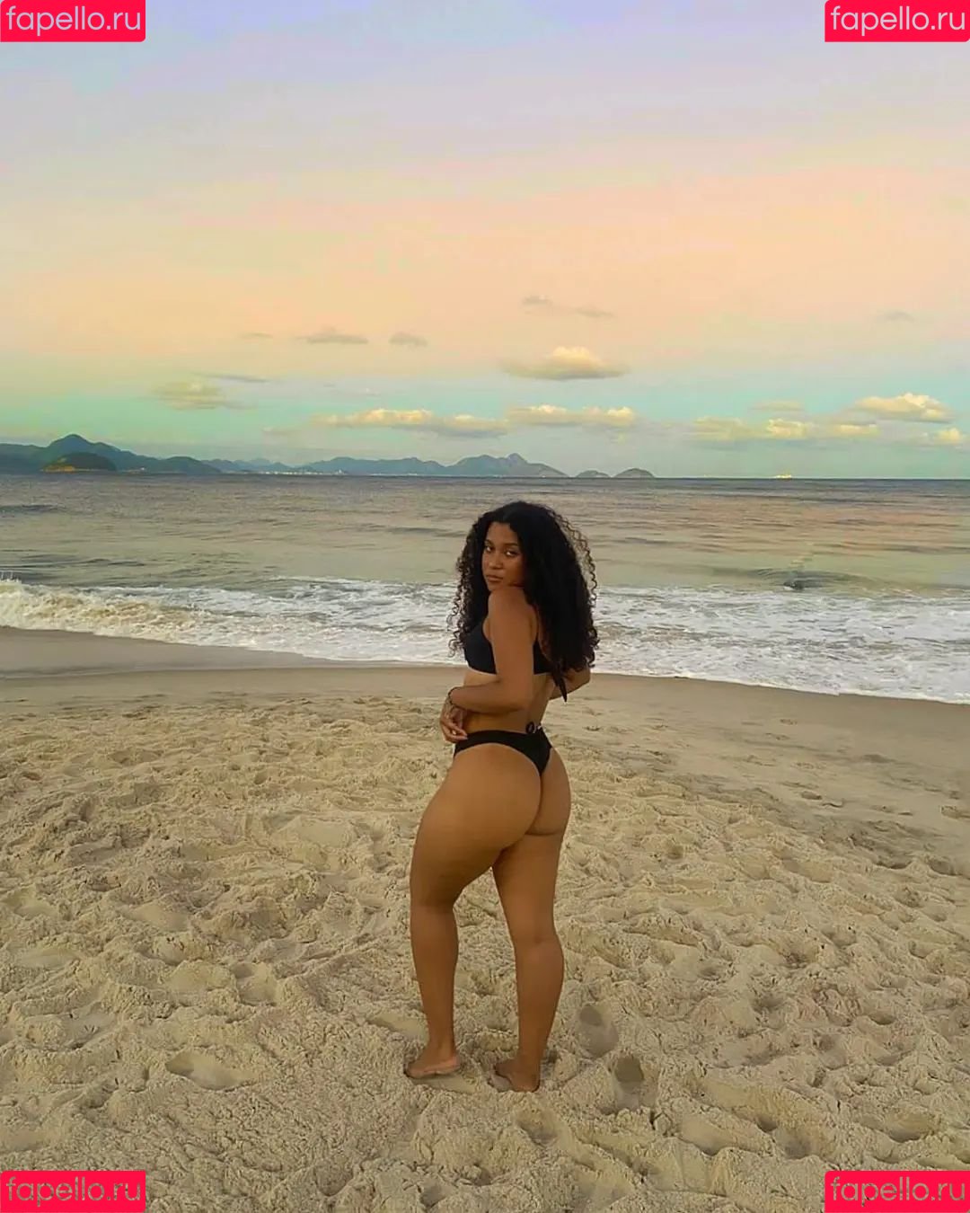 Giovanna Santos Onlyfans Photo Gallery 