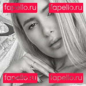 Aliss Blond Onlyfans Photo Gallery 