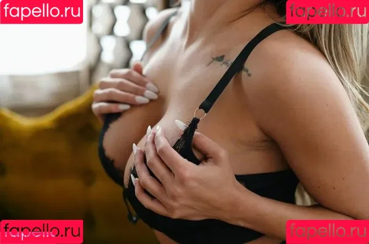 Kayla Lynne Hilton Onlyfans Photo Gallery 