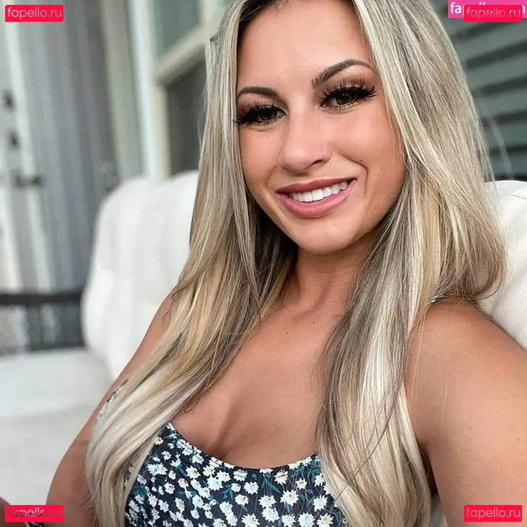 Kayla Lynne Hilton Onlyfans Photo Gallery 