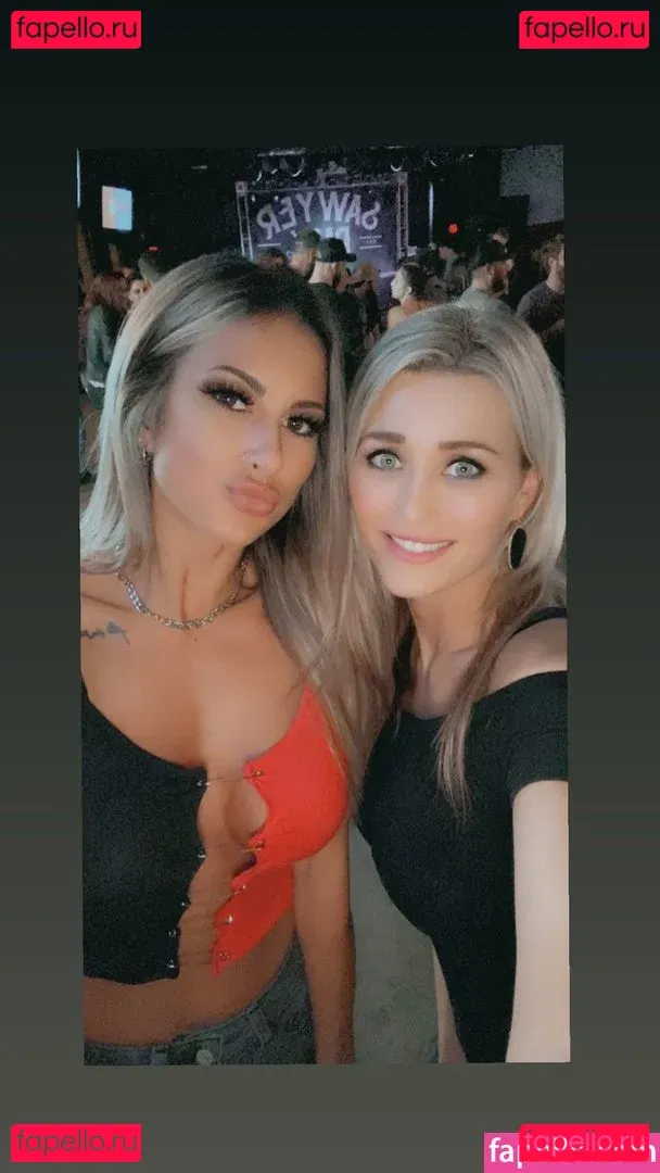 Kayla Lynne Hilton Onlyfans Photo Gallery 