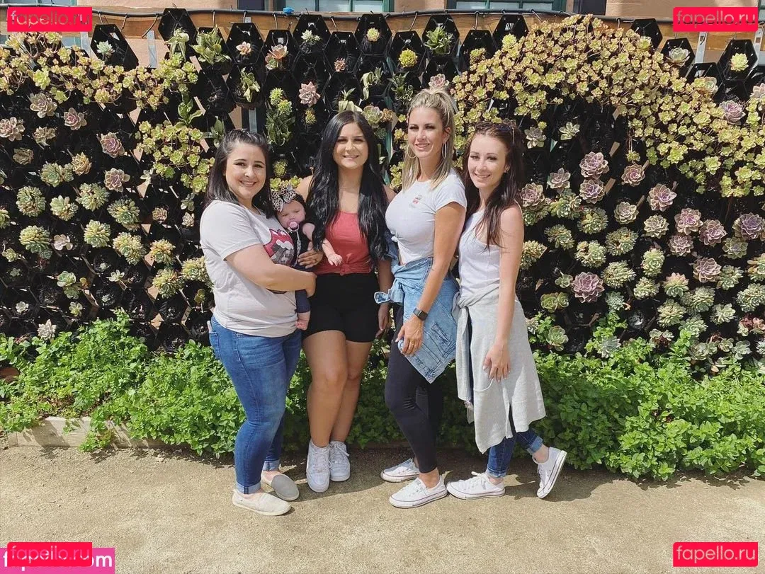 Kayla Lynne Hilton Onlyfans Photo Gallery 