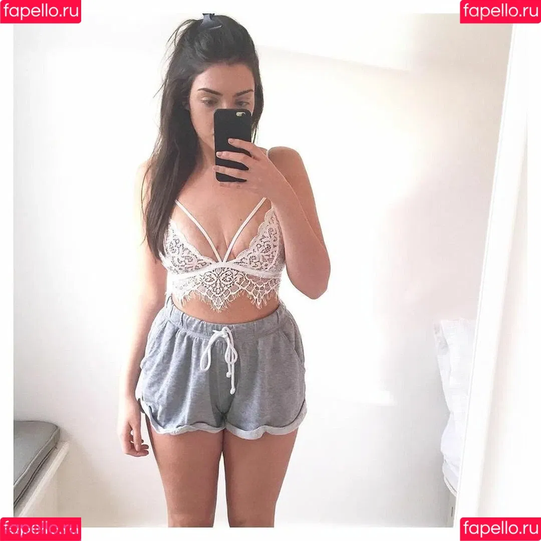 Nelly London Onlyfans Photo Gallery 