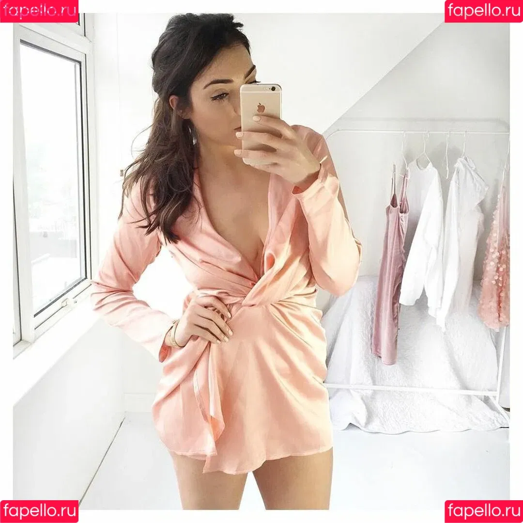 Nelly London Onlyfans Photo Gallery 