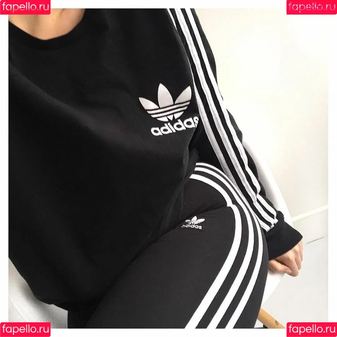 Nelly London Onlyfans Photo Gallery 