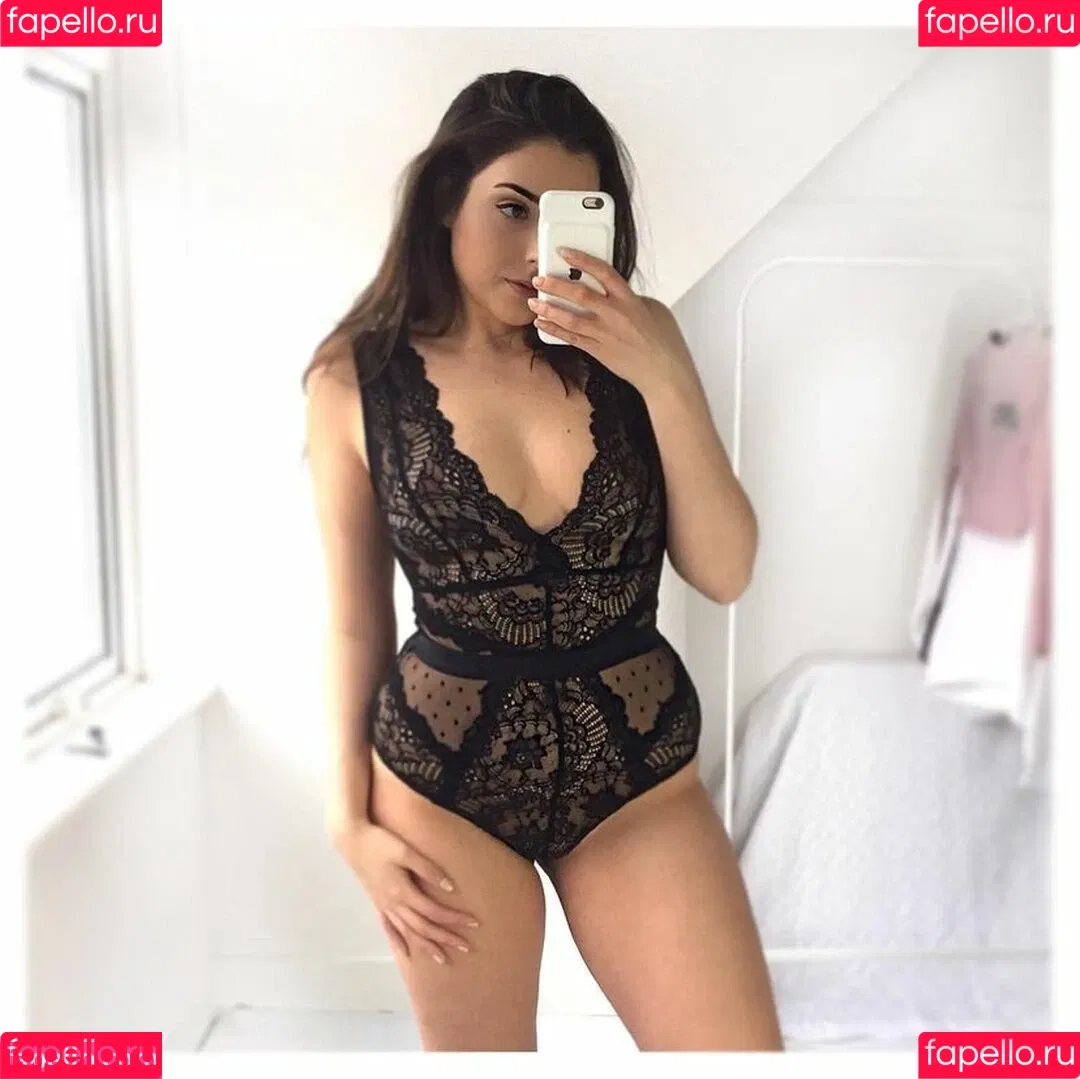 Nelly London Onlyfans Photo Gallery 